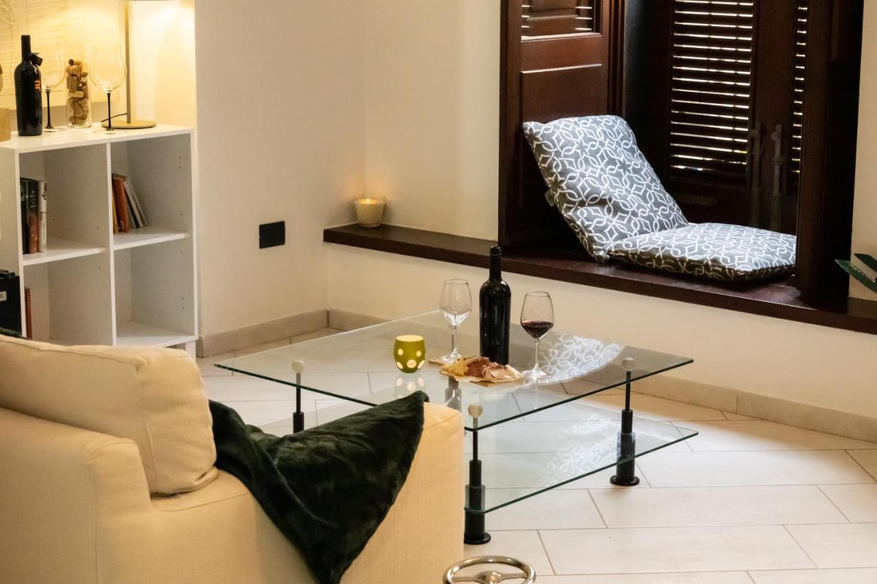Locanda Del Buongustaio Cagliari Eksteriør billede